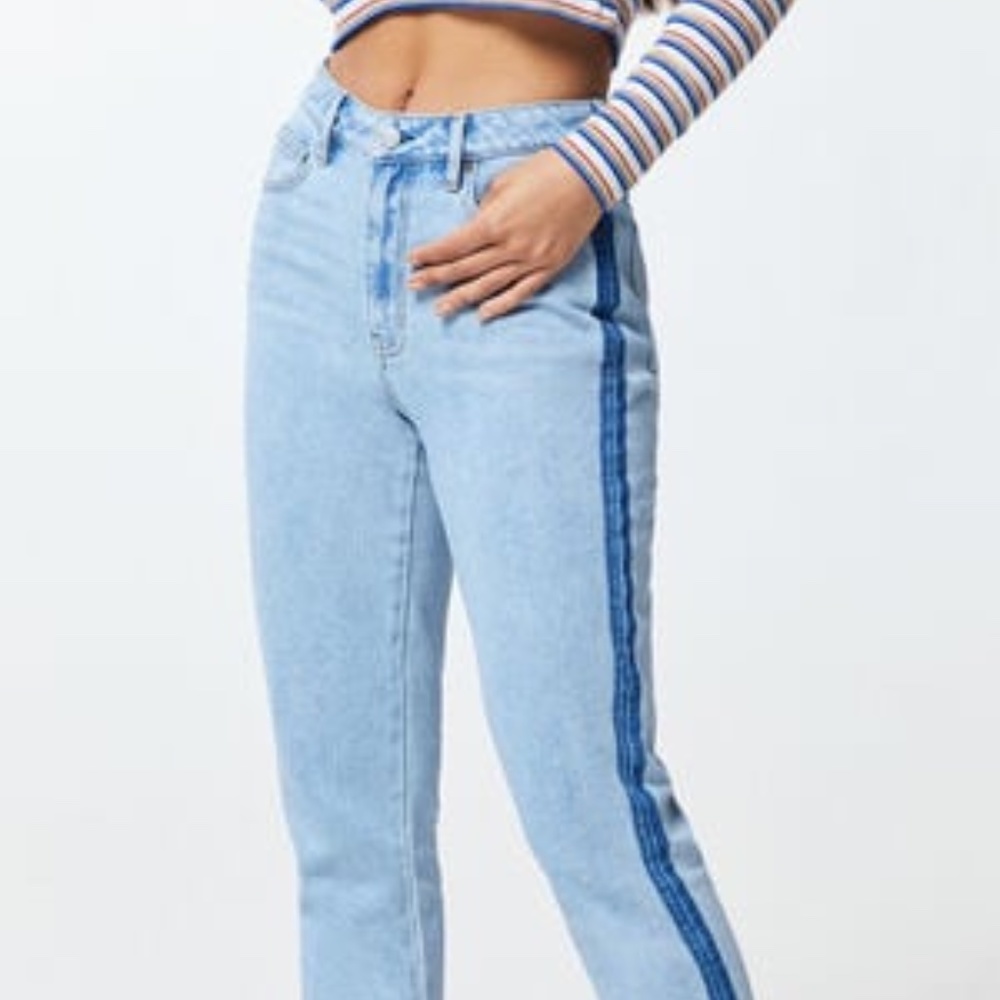 PacSun Kelly Mom Jeans, Size 23